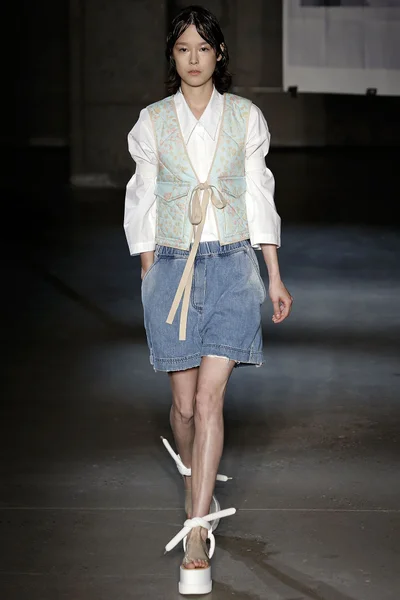 Look 7